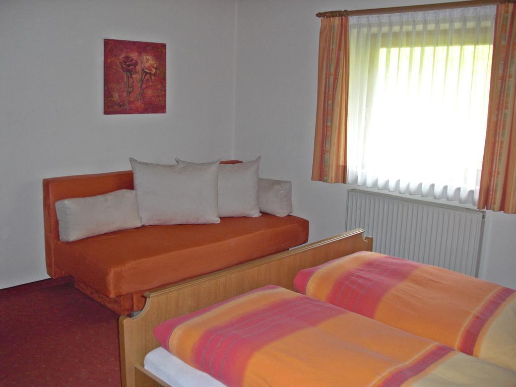 Haus Marita Apartment Sankt Leonhard im Pitztal Ruang foto