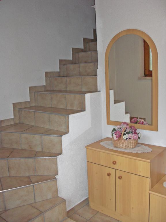 Haus Marita Apartment Sankt Leonhard im Pitztal Ruang foto